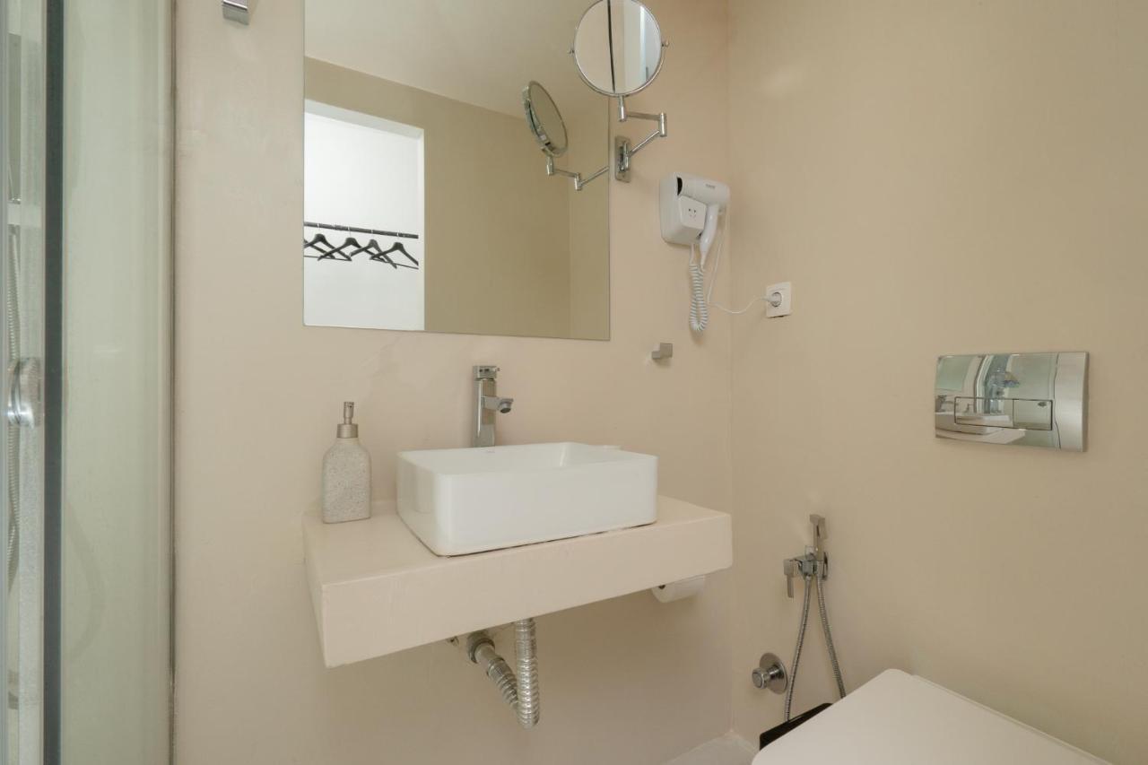 Dema Luxury Suites - Perikleous E8 雅典 外观 照片